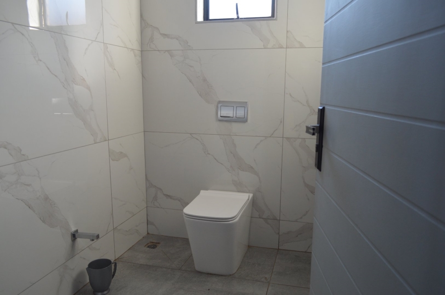 Commercial Property for Sale in Irene Park North West
